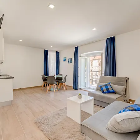 Appartement Tudor Hvar Town
