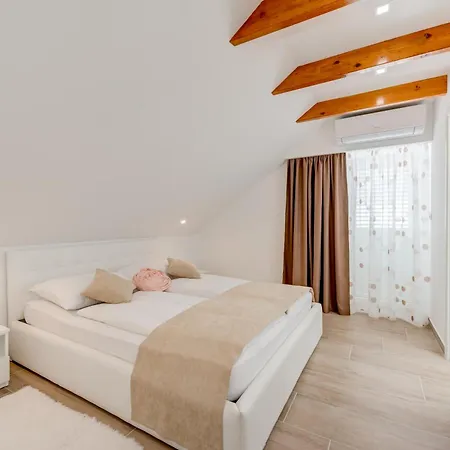 Appartement Tudor