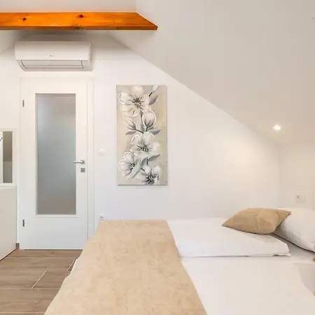 Tudor Appartement *